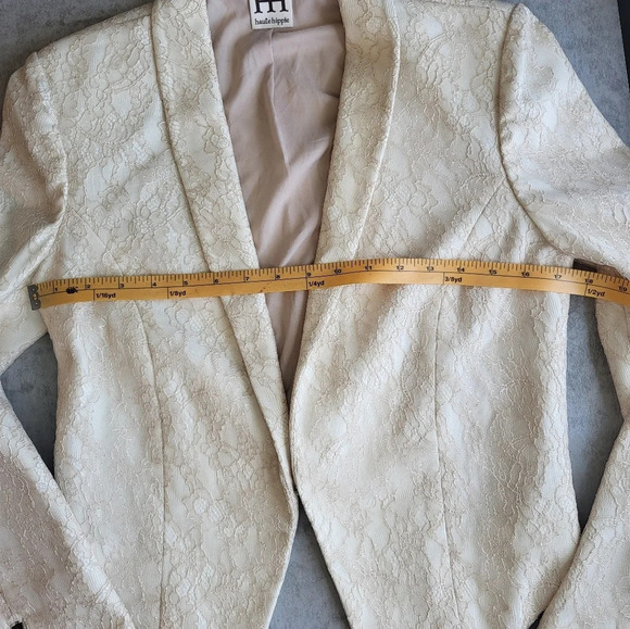 Haute Hippie Cropped Lace Blazer Jacket - Picture 4 of 12